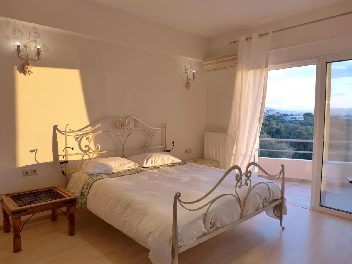 Wide-View & Quiet Apartment Chania La Canea Exterior foto