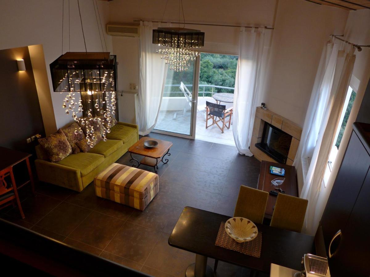 Wide-View & Quiet Apartment Chania La Canea Exterior foto